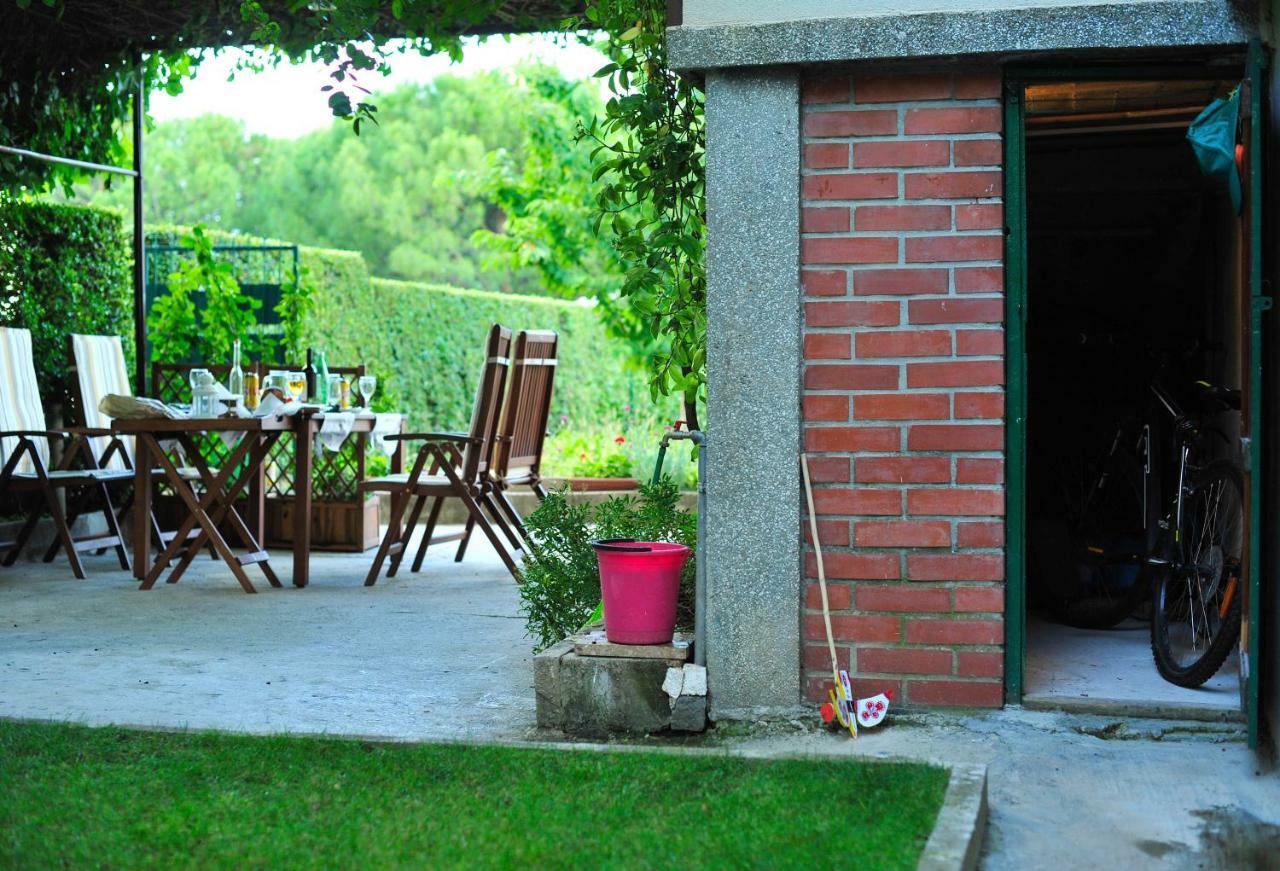 Green Garden Apartment สปลิท ภายนอก รูปภาพ